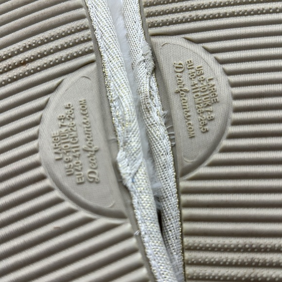 Dearfoams I DO White Fuzzy Bridal Slippers Women's Size Large US 9-10 - Picture 7 of 8